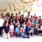 Celebración fiesta navideña con niños comunidad de Río Magdalena Proyecto Mejoramiento de Vida